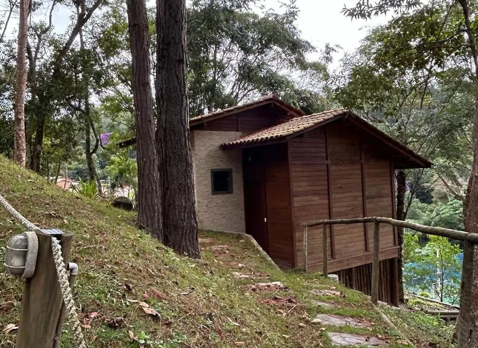 Chalé Ipê Branco-1